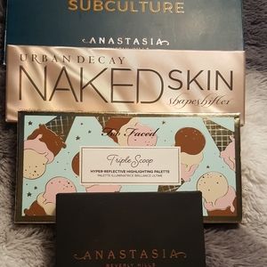 Anastasia - Urban Decay - Two Faced